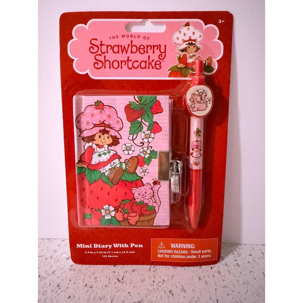 Strawberry Shortcake Mini Diary with Pen Set Lock and Key 120 Sheets NIP